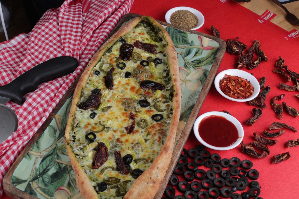 Mediterranean Turkish Pide